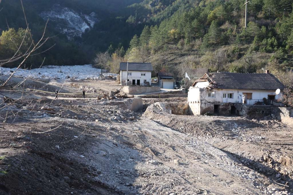 OCCZ HNŽ: I dalje se radi na raščišćavanju objekata u Donjoj Jablanici